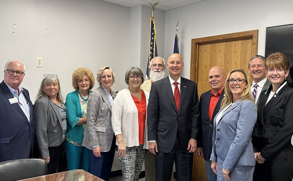 NAIFA-NE With Senator Ricketts